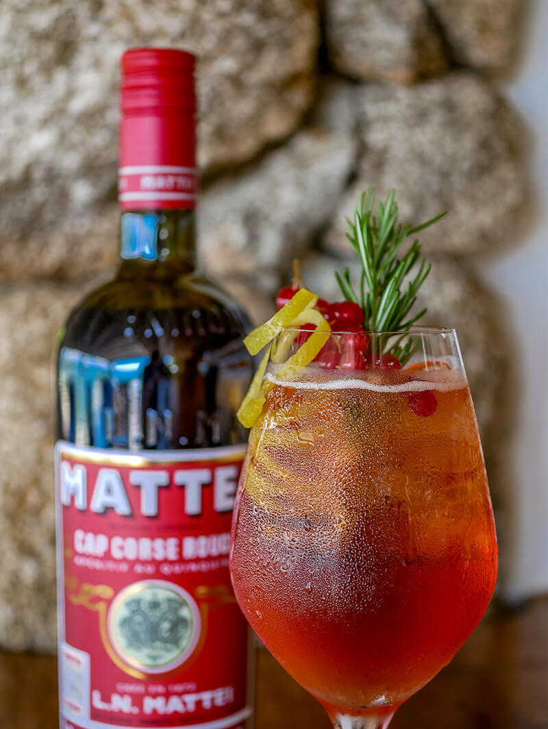 Featured image for “CAPO’SPRITZ, le cocktail corse version « Haute Couture »”